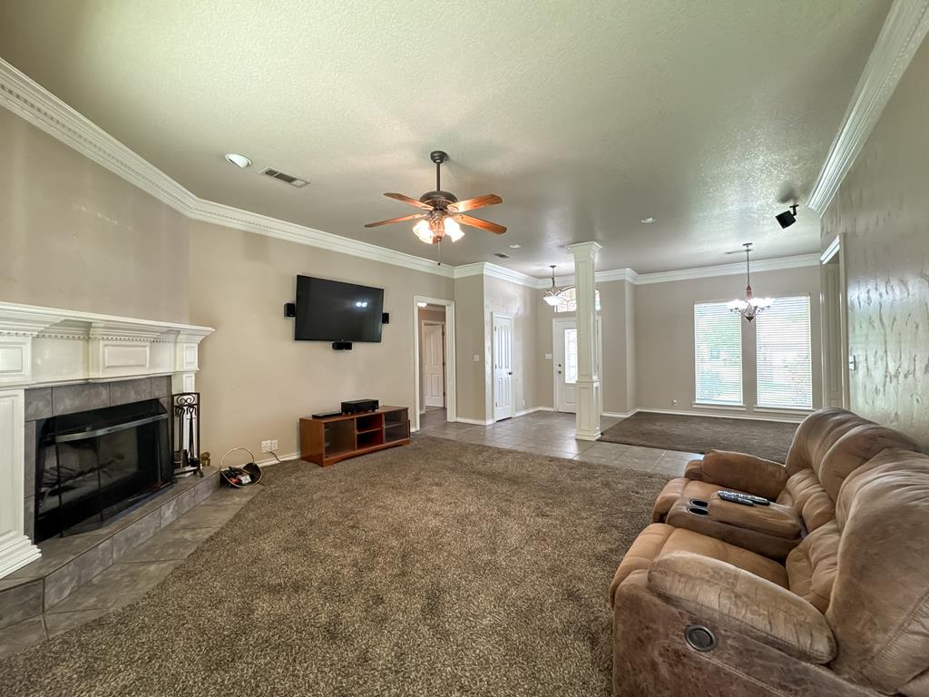 1304 NW 16th St, Andrews, Texas image 5