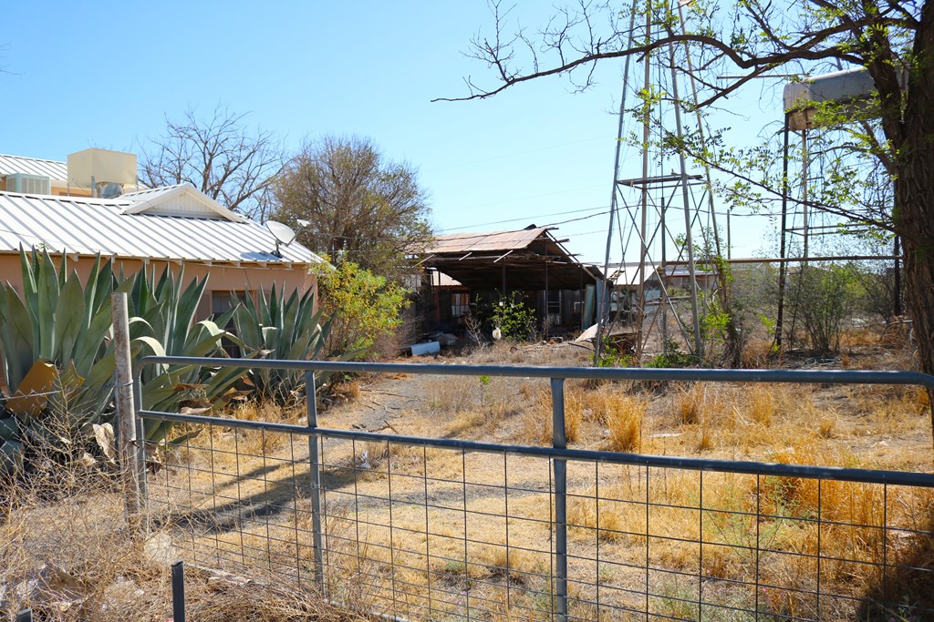 528 Paisano Dr, Fort Davis, Texas image 4