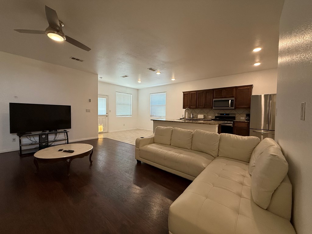 1 Glass Ranch Rd, Odessa, Texas image 4