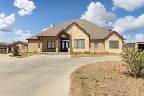 Homes For Sale - 155 E Calcutta St<br/> Odessa, TX 79766