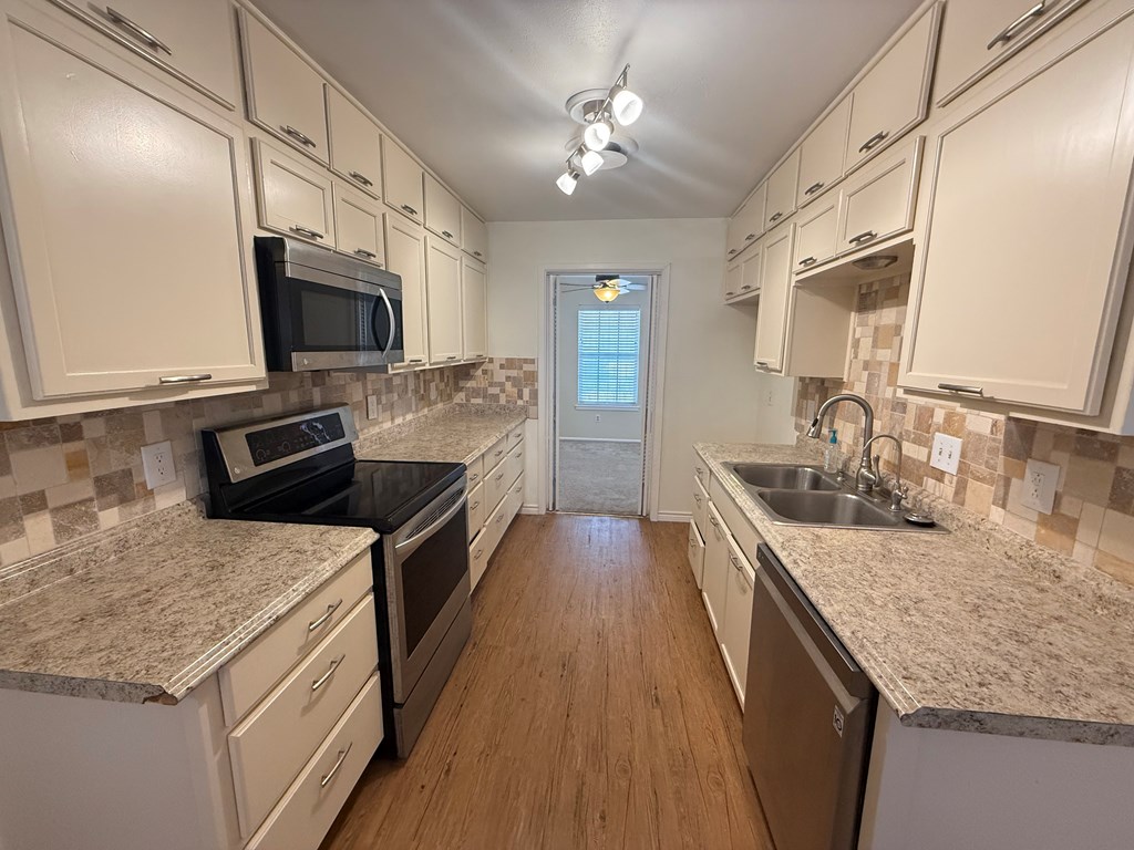 3912 Candy Lane, Odessa, Texas image 4