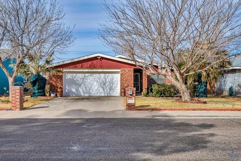 Homes For Sale - 2124 Magill St<br/> Odessa, TX 79764