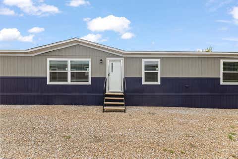 Mobile Home For Sale - 4020 E Camelia<br/> Gardendale, TX 79758