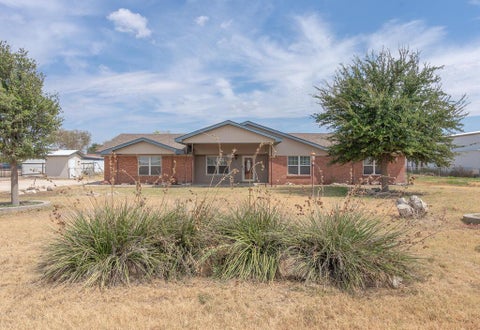 Homes For Sale - 3044 N Vega Ave<br/> Odessa, TX 79764
