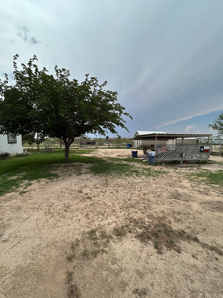 687 Scissortail Ln, Fort Stockton, Texas image 5