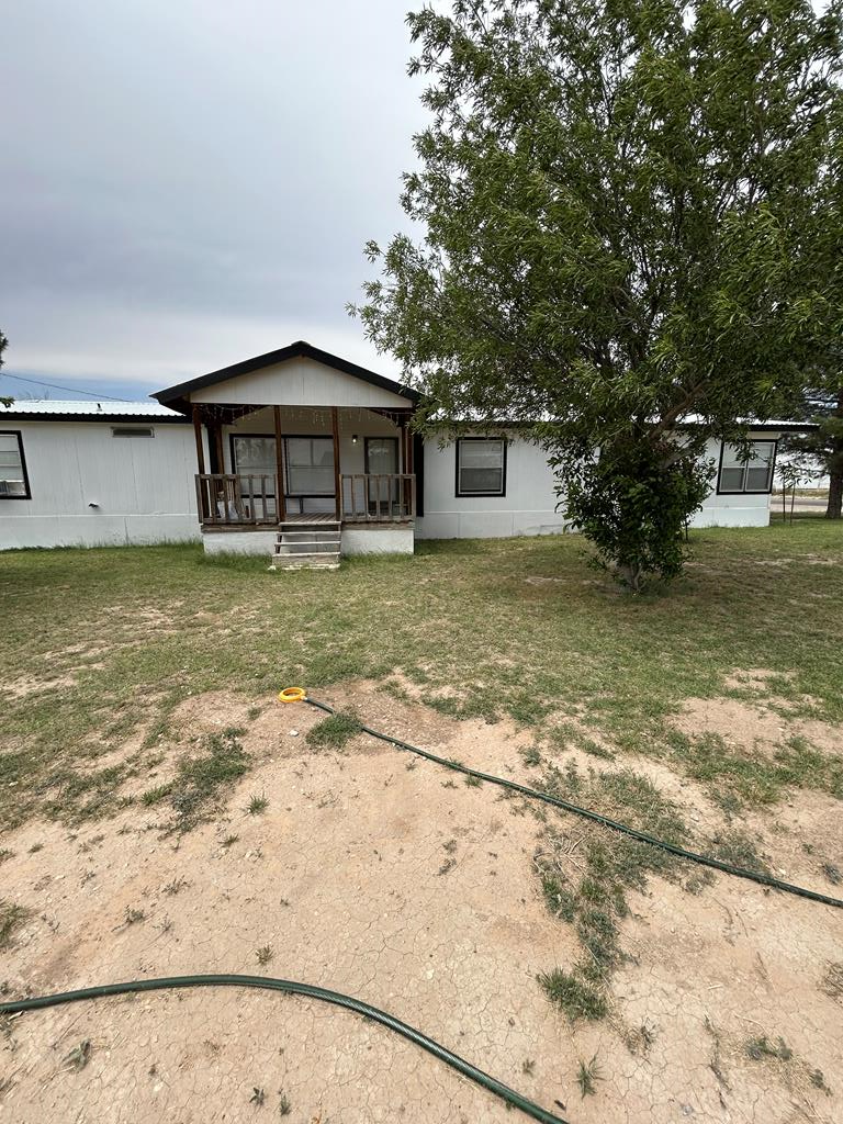 687 Scissortail Ln, Fort Stockton, Texas image 1