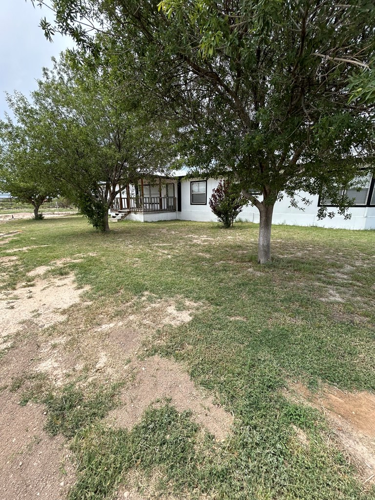 687 Scissortail Ln, Fort Stockton, Texas image 3