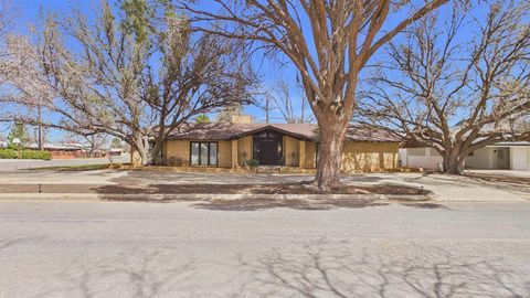 Homes For Sale - 1819 W Jefferson St<br/> Pecos, TX 79772