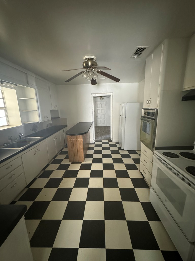 103 N Jackson Street, Fort Stockton, Texas image 8