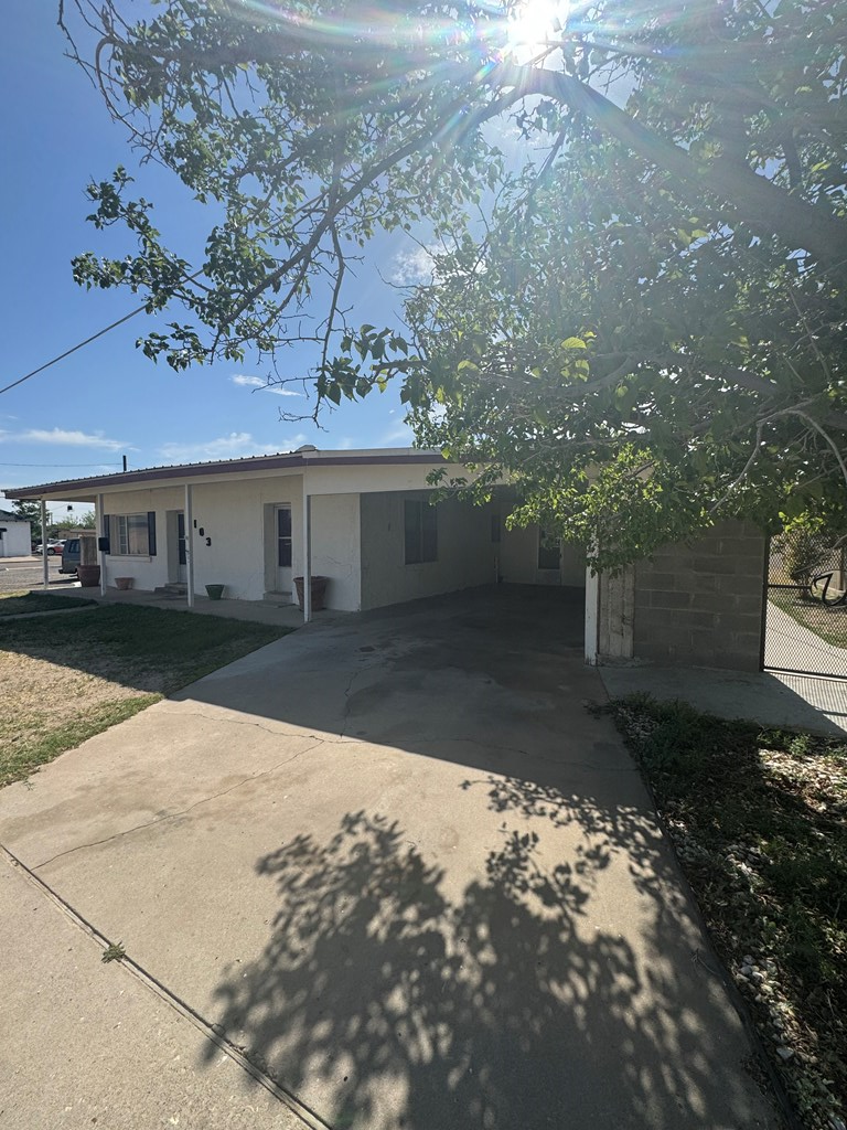 103 N Jackson Street, Fort Stockton, Texas image 3