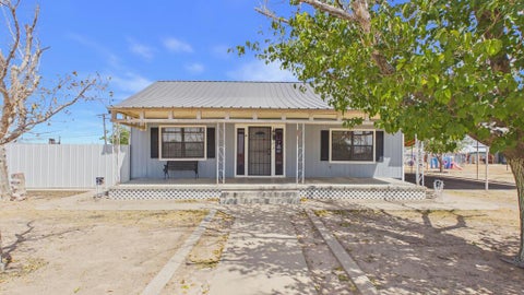 Homes For Sale - 615 Mackey St<br/> Ward County, Barstow, TX 79719