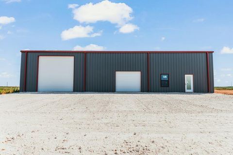 Homes For Sale - TBD Private Rd 313-j<br/> Seminole, TX 79360