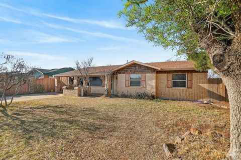 Homes For Sale - 4706 Ric Dr<br/> Midland, TX 79703