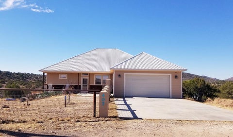 Homes For Sale - 407 Texas Oak Dr<br/> Alpine, TX 79830