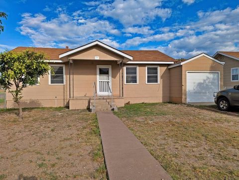 Homes For Sale - 100 Baeza Circle<br/> Fort Davis, TX 79734