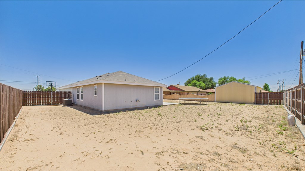 1105 N Doris Ave, Monahans, Texas image 9
