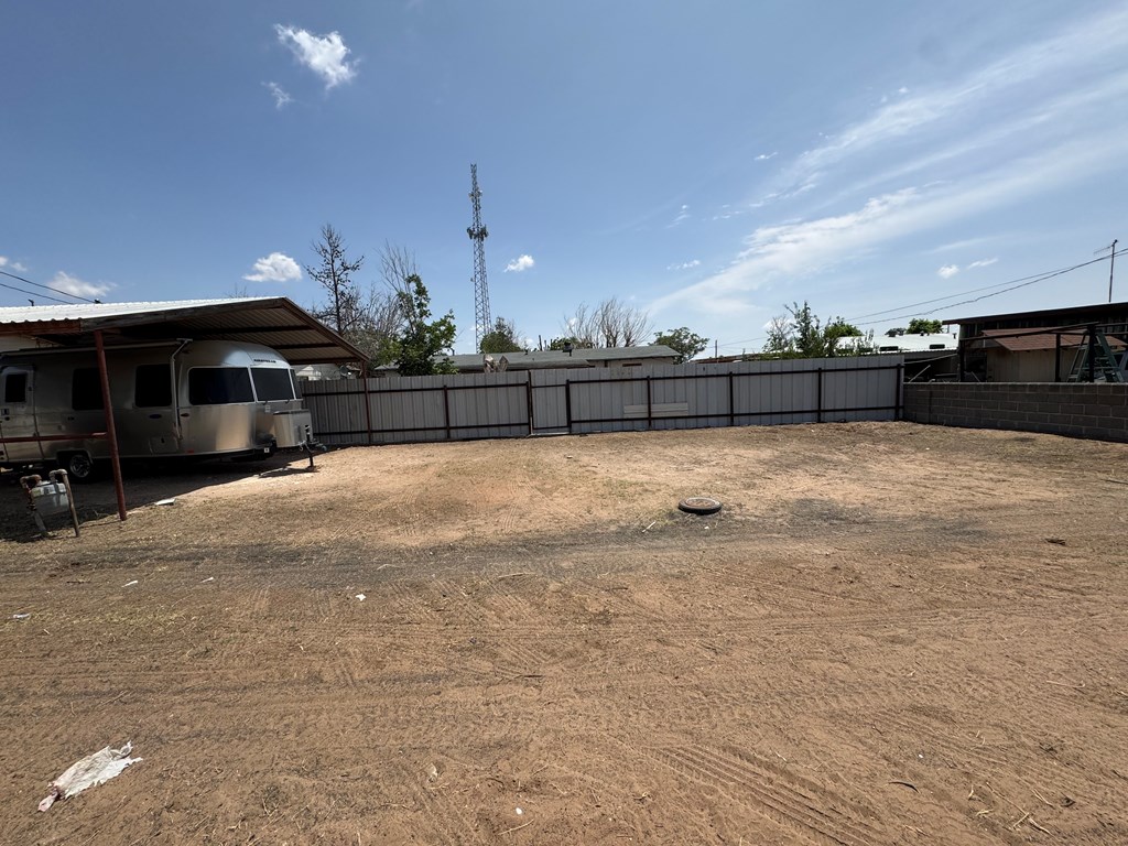 1044 Washington St, Kermit, Texas image 12
