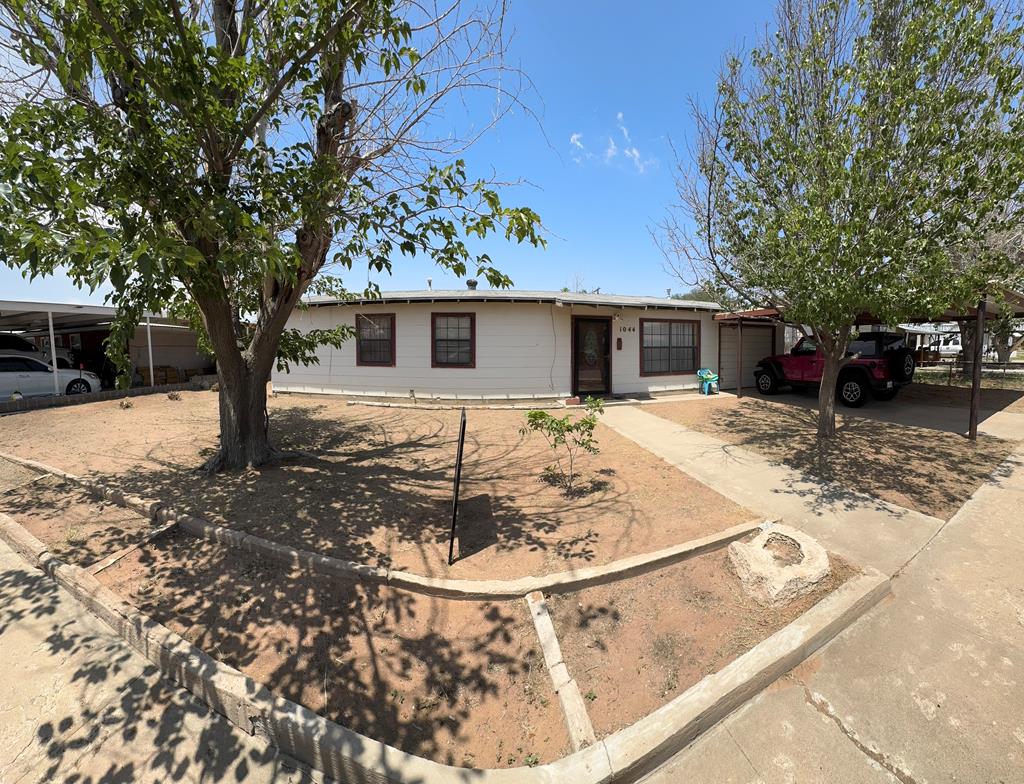1044 Washington St, Kermit, Texas image 1