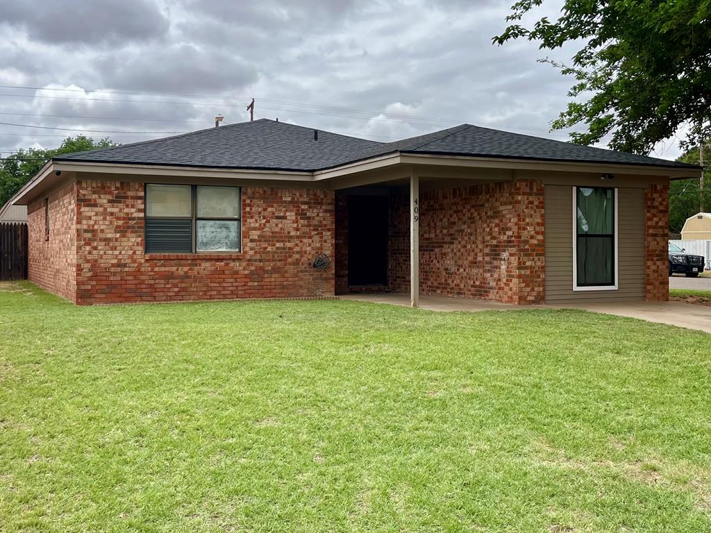 409 NW 10th St, Andrews, Texas image 1