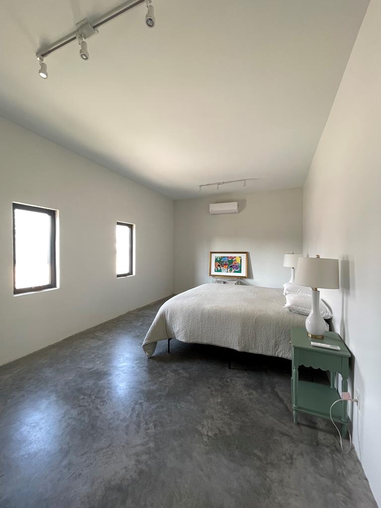 1402 W Philadelphia St, Marfa, Texas image 11