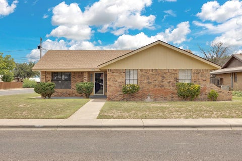 Homes For Sale - 4601 Conley Ave<br/> Odessa, TX 79762