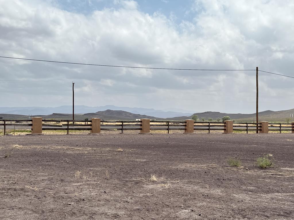 8610 Hwy 17, Balmorhea, Texas image 5