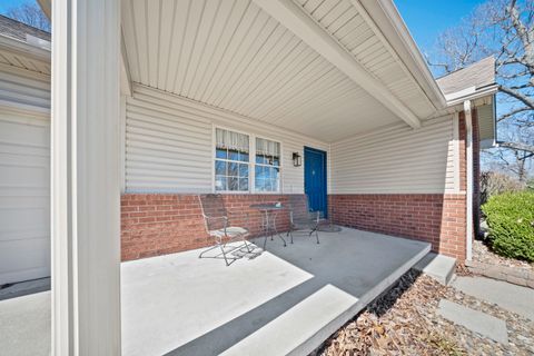 Tiny photo for 1107 Grandview Drive Dr, Flatwoods, KY 41139 (MLS # 60231)