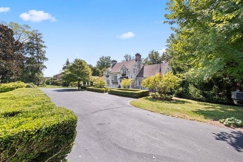 Tiny photo for 120 Country Club Drive DR, Ashland, KY 41101 (MLS # 61231)