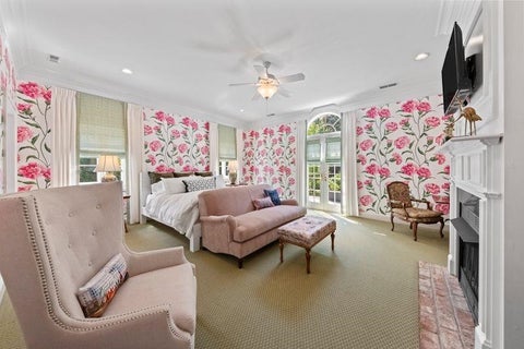 Tiny photo for 120 Country Club Drive DR, Ashland, KY 41101 (MLS # 61231)