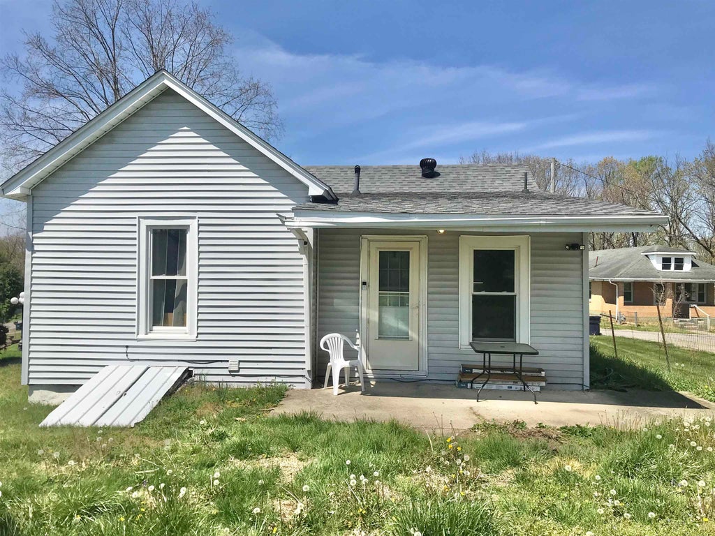 Photo of 2208 Cedar Street, Ashland, KY 41101 (MLS # 60413)