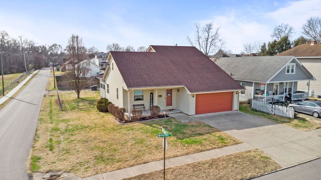 Photo of 3236 Hampton Street St, Ashland, KY 41101 (MLS # 59976)