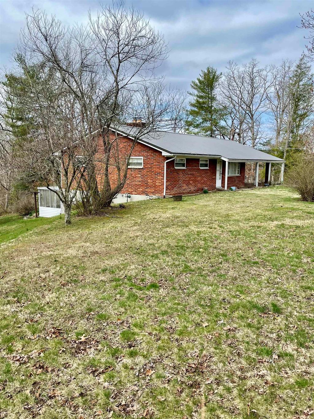 Photo of 7921 Rosewood Drive, Ashland, KY 41102 (MLS # 59379)