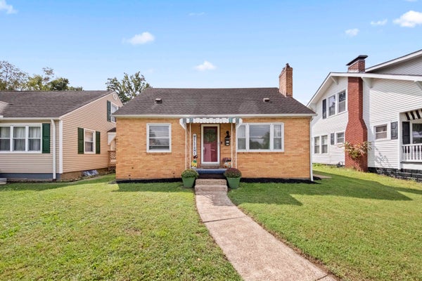3442 BLACKBURN AVE, ASHLAND, KY 41101 - Image 0ac9f0fc68099892ca2cbc3326f2454e/3923681310