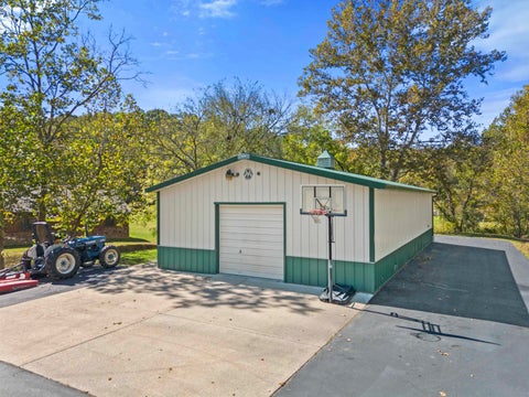 Tiny photo for 4403 Mesa Drive, Catlettsburg, KY 41129 (MLS # 61434)