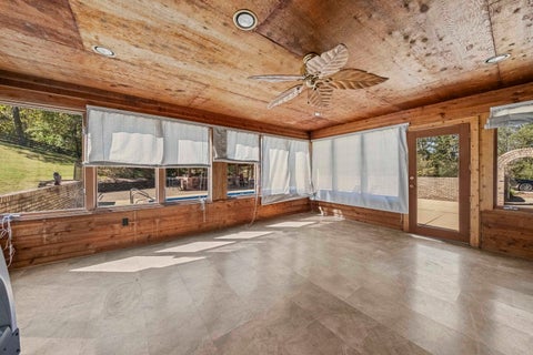 Tiny photo for 4403 Mesa Drive, Catlettsburg, KY 41129 (MLS # 61434)