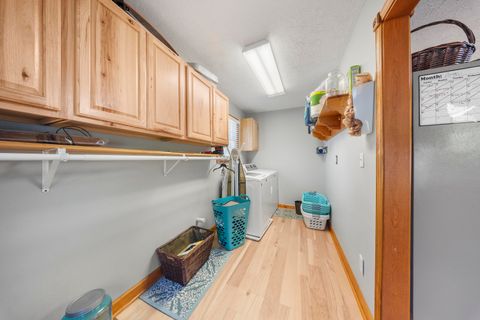 Tiny photo for 108 New Hampshire Drive, Ashland, KY 41101 (MLS # 60474)