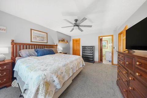 Tiny photo for 108 New Hampshire Drive, Ashland, KY 41101 (MLS # 60474)