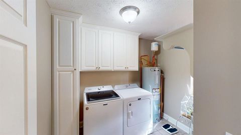 Tiny photo for 109 Private Drive 633, Chesapeake, OH 45619 (MLS # 59584)