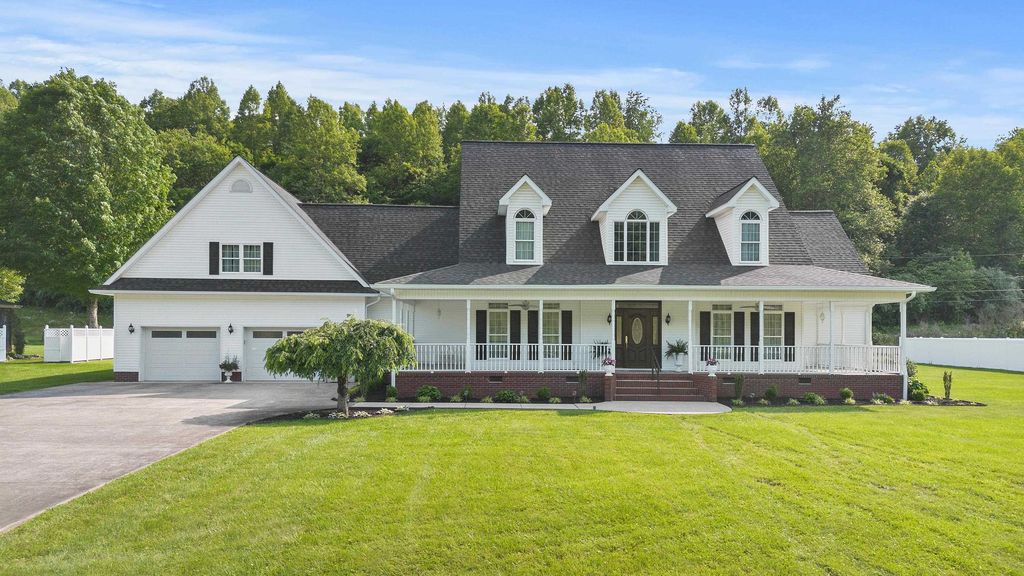 Photo of 3222 Carriage Hill Court Ct, Catlettsburg, KY 41129 (MLS # 59079)