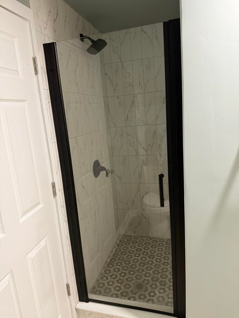 Tiny photo for 2513 Woodland Avenue Ave, Ashland, KY 41101 (MLS # 61109)