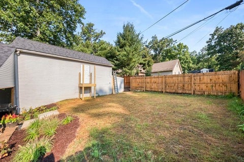 Tiny photo for 2513 Woodland Avenue Ave, Ashland, KY 41101 (MLS # 61109)
