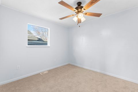 Tiny photo for 1215 Turner Street, Ashland, KY 41101 (MLS # 60224)