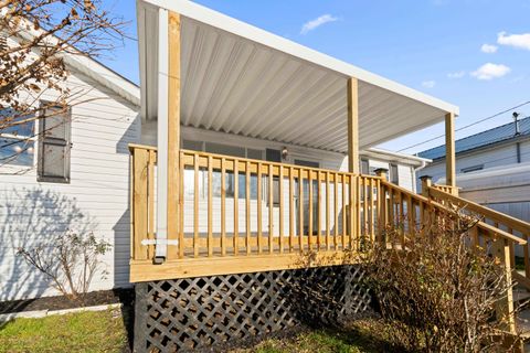 Photo of 1215 Turner Street, Ashland, KY 41101 (MLS # 60224)