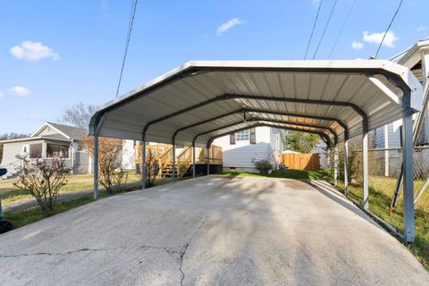 Tiny photo for 1215 Turner Street, Ashland, KY 41101 (MLS # 60224)