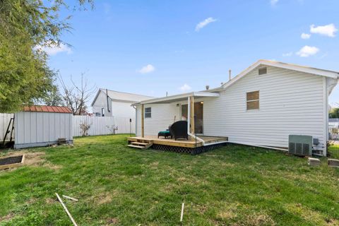 Tiny photo for 1215 Turner Street, Ashland, KY 41101 (MLS # 60224)