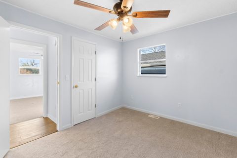 Tiny photo for 1215 Turner Street, Ashland, KY 41101 (MLS # 60224)