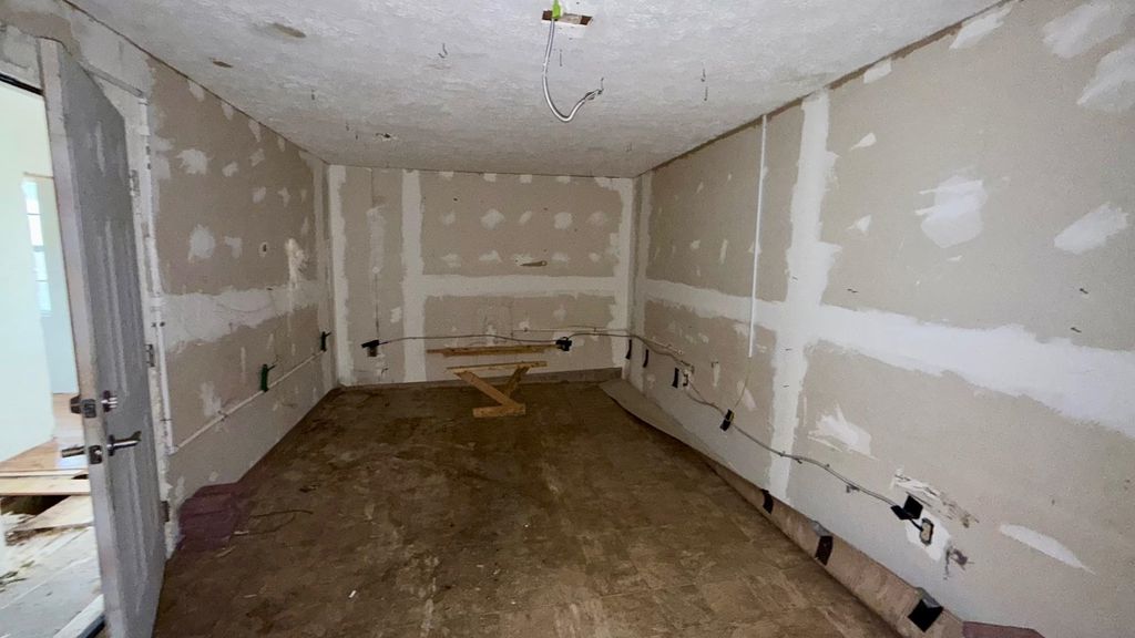 Photo of 5339 Blackburn Avenue, Ashland, KY 41101 (MLS # 59848)