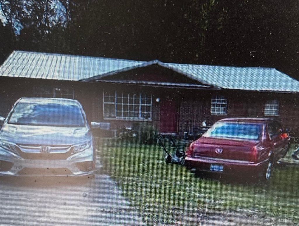 Photo of 2412 Shopes Creek Road Rd, Ashland, KY 41102 (MLS # 60122)