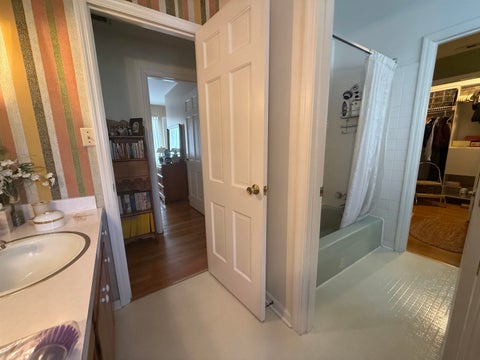 Tiny photo for 2631 Pleasant Ave. AVE, Ashland, KY 41102 (MLS # 61224)