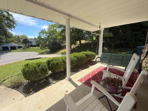 Tiny photo for 2631 Pleasant Ave. AVE, Ashland, KY 41102 (MLS # 61224)
